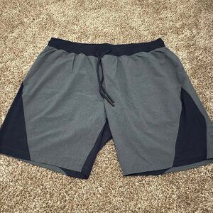 Lululemon Men's XL 2-Tone Waterproof Shorts/Swimsuit With Liner Gently Used